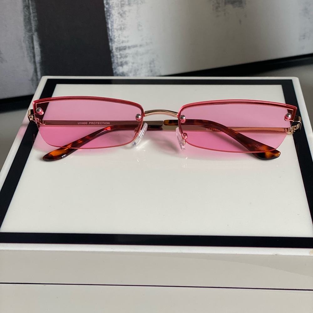 Rimless/Frameless PINK 90s/2000s Tintied  Sunglasses